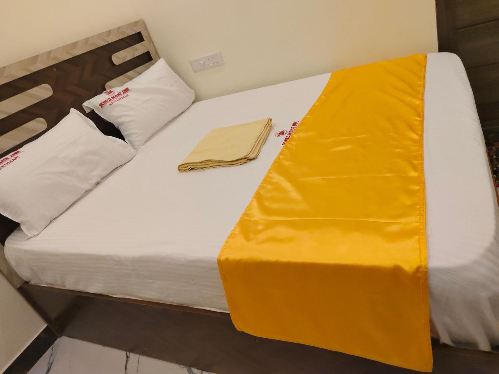 Hotel Sonia Mahi Inn Каньякумарі Номер фото