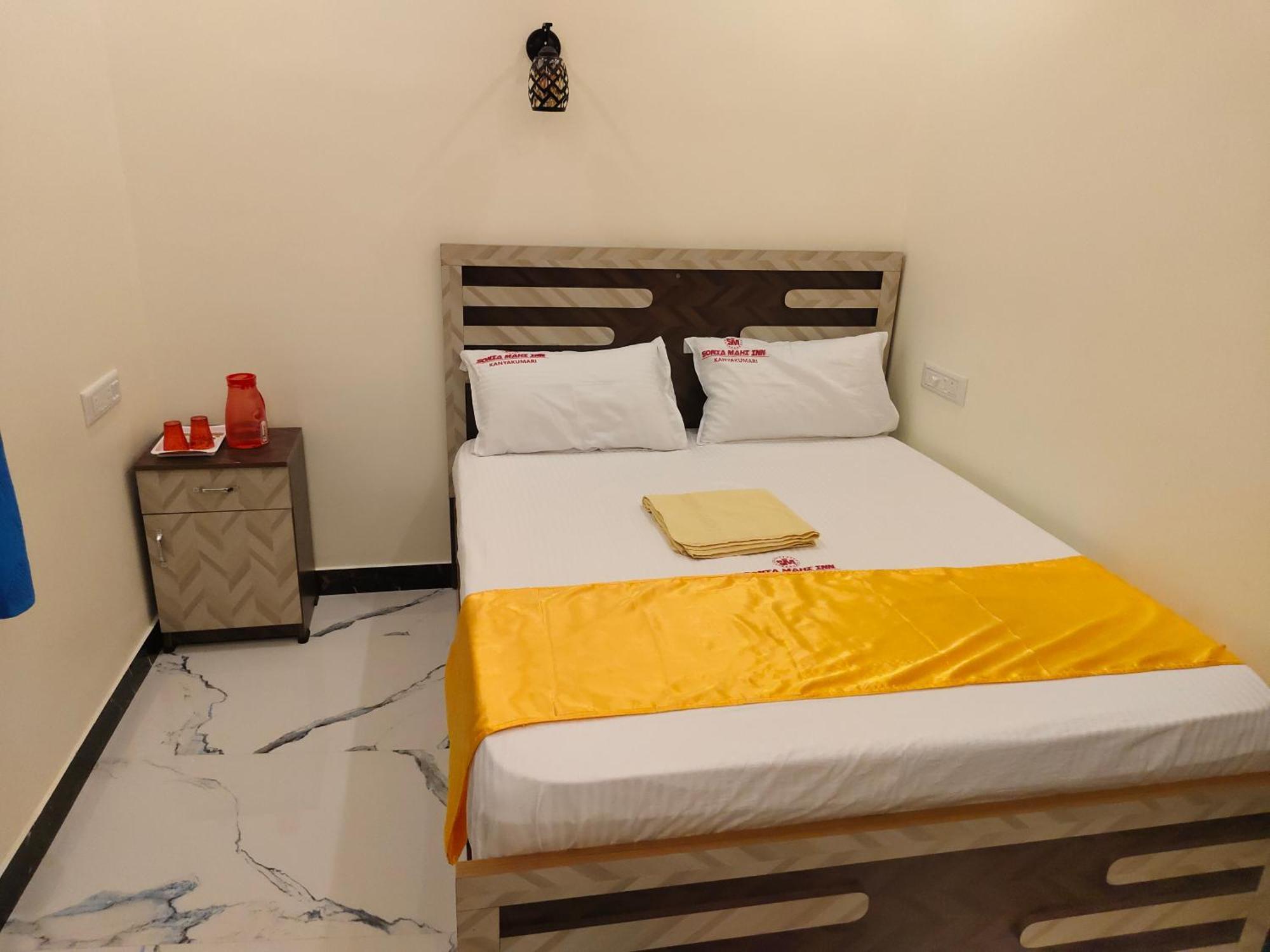 Hotel Sonia Mahi Inn Каньякумарі Номер фото
